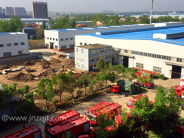 消防車(chē)廠家擴(kuò)建中 微信圖片_20180410075217.jpg